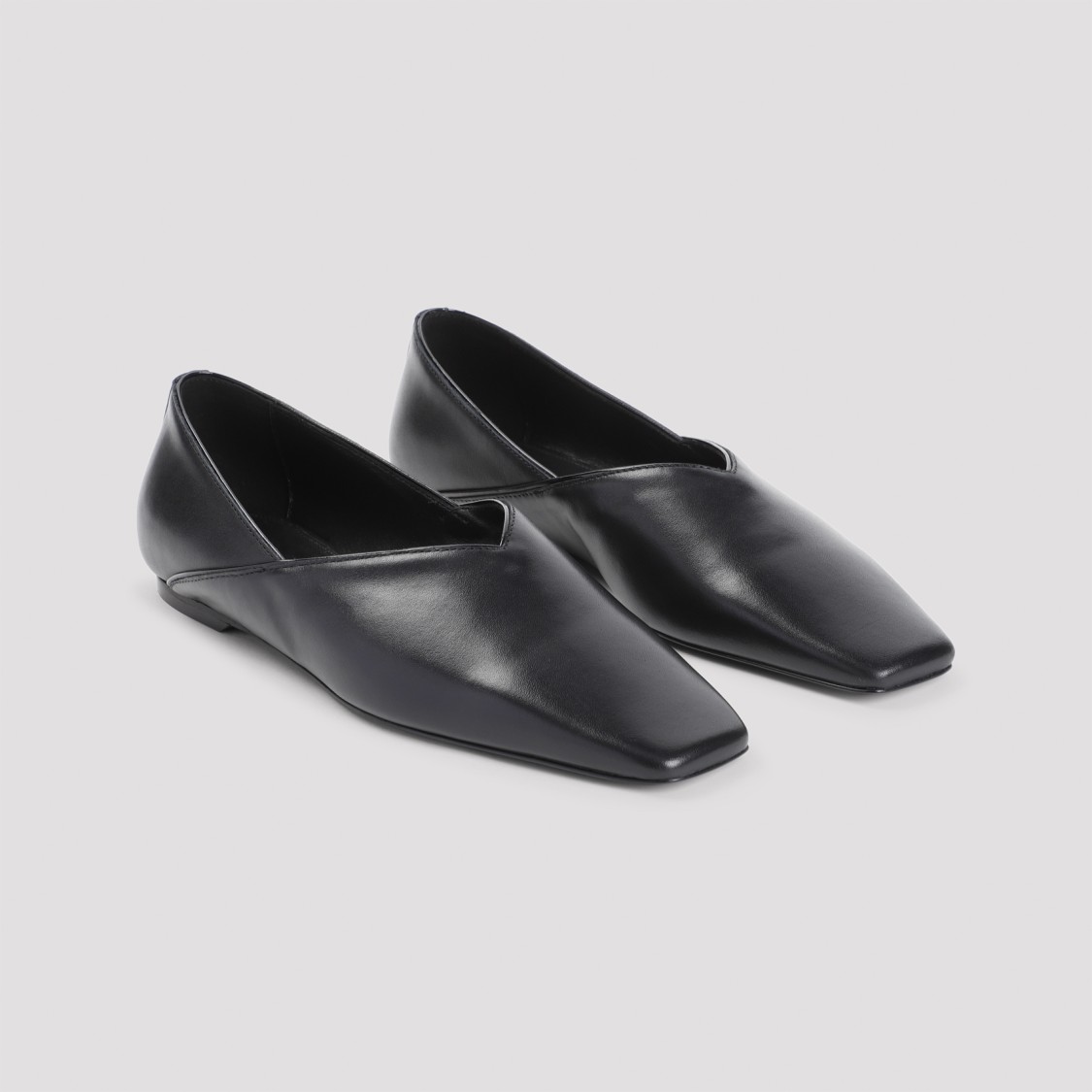Totême The Everyday Flat Black Nappa Leather Ballerinas In Grey