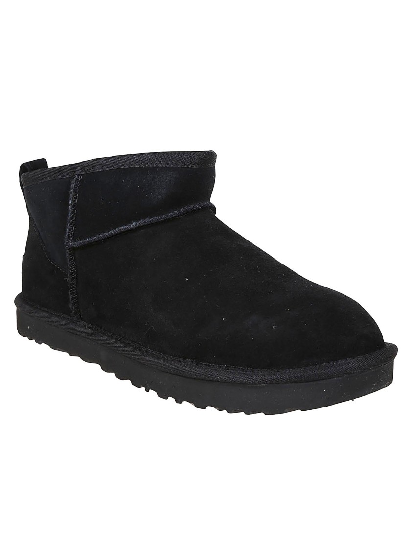 Ugg Round-headed Flat-bottomed Short Boots In Black