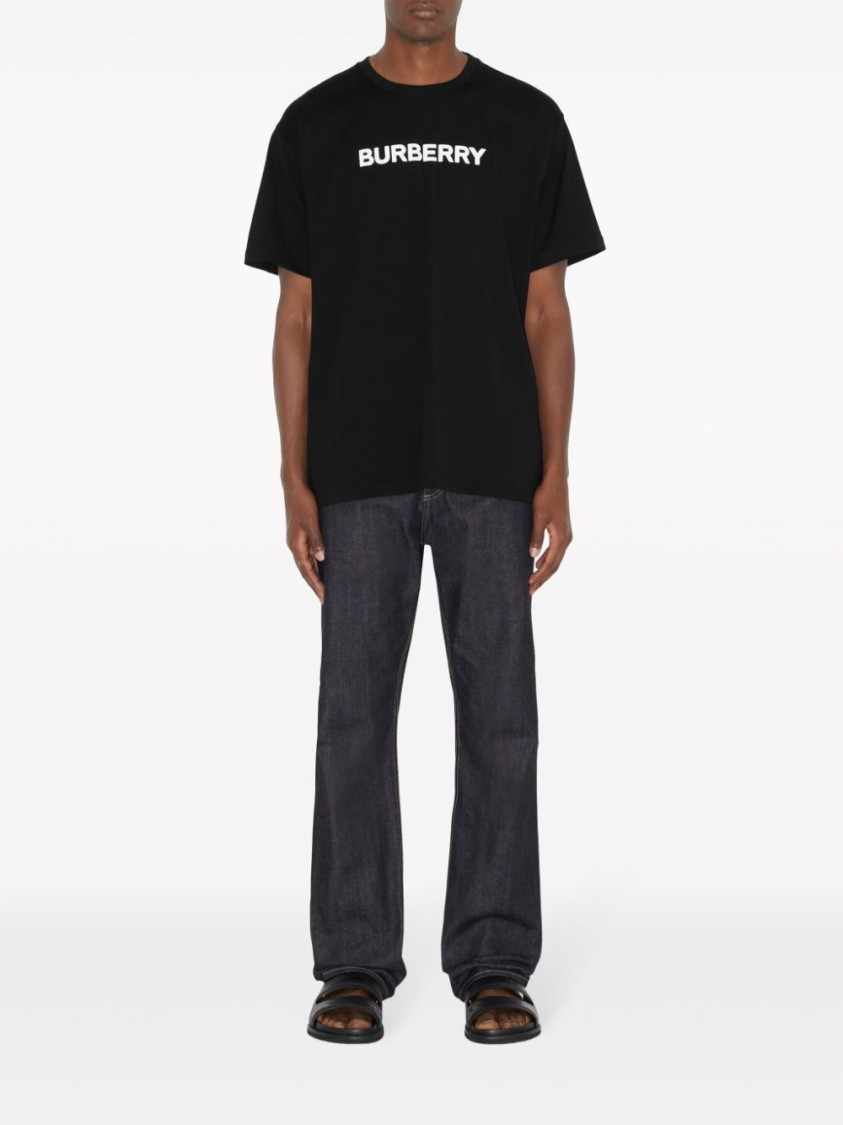 Shop Burberry Harriston T-shirt In Black