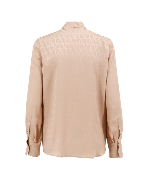Shop Valentino Silk Shirt With Toile Iconographe Motif In Neutrals