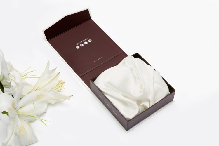 Shop Mayfairsilk Ivory Silk Duvet Set In White