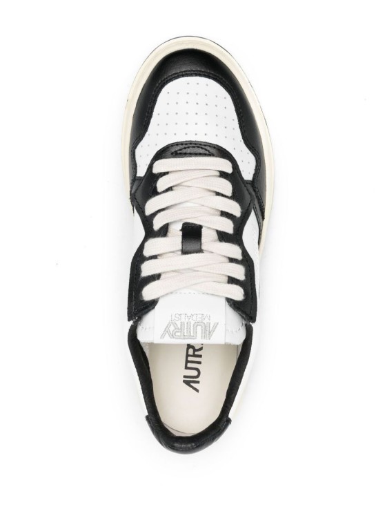 Shop Autry Medalist' White And Black Low Top Sneakers With Logo Patch In Leather