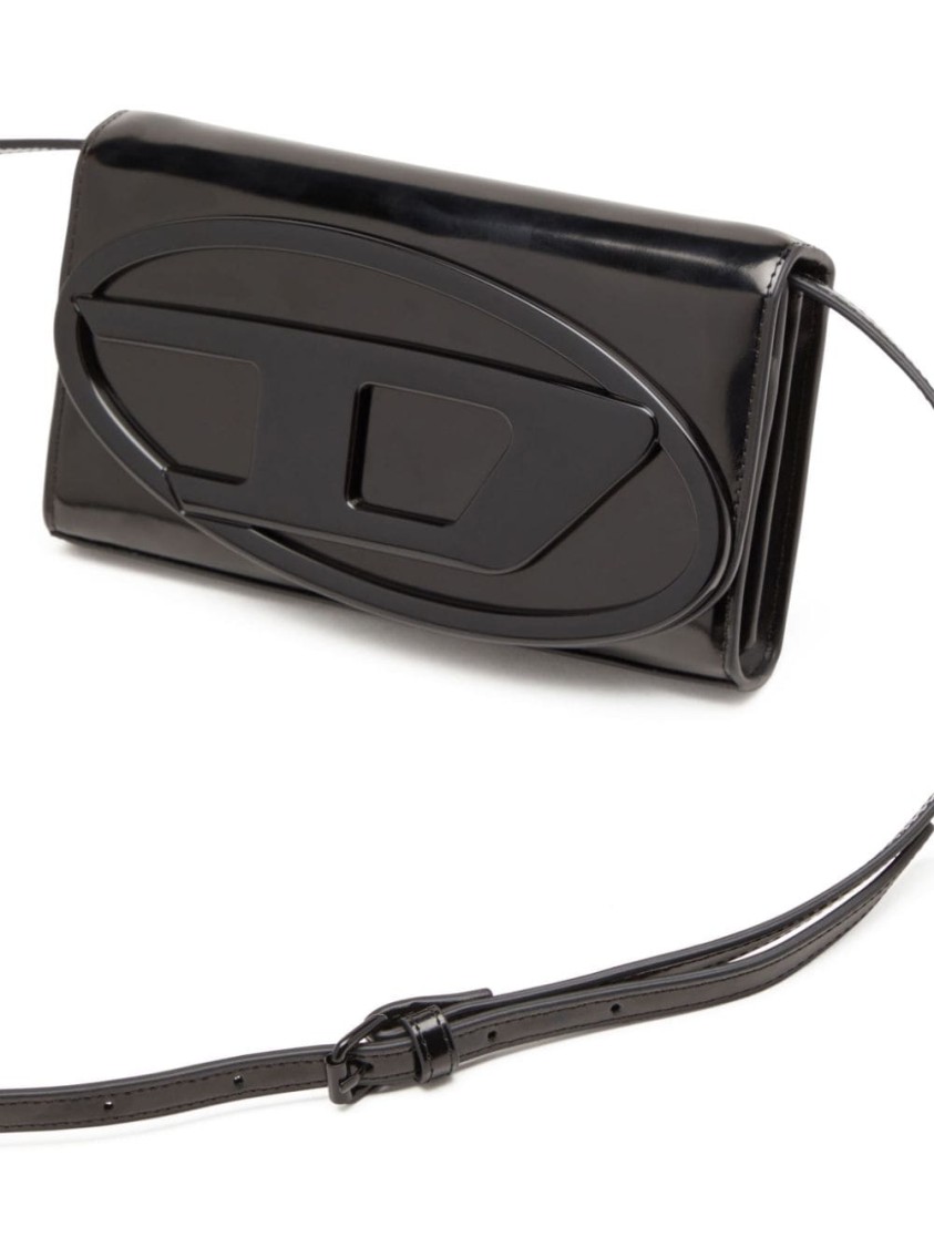 Diesel Polyurethane Wallet With Distinctive Logo Design And Multiple Compartments In Black